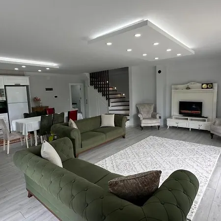 Greenplain Smurf Villa *